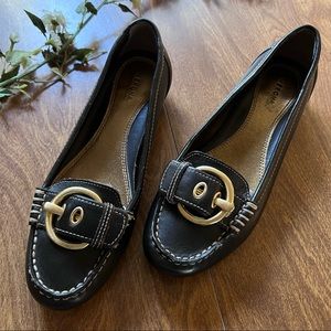 Merona Women’s Brown Leather Gold Buckled slip on shoes size 6